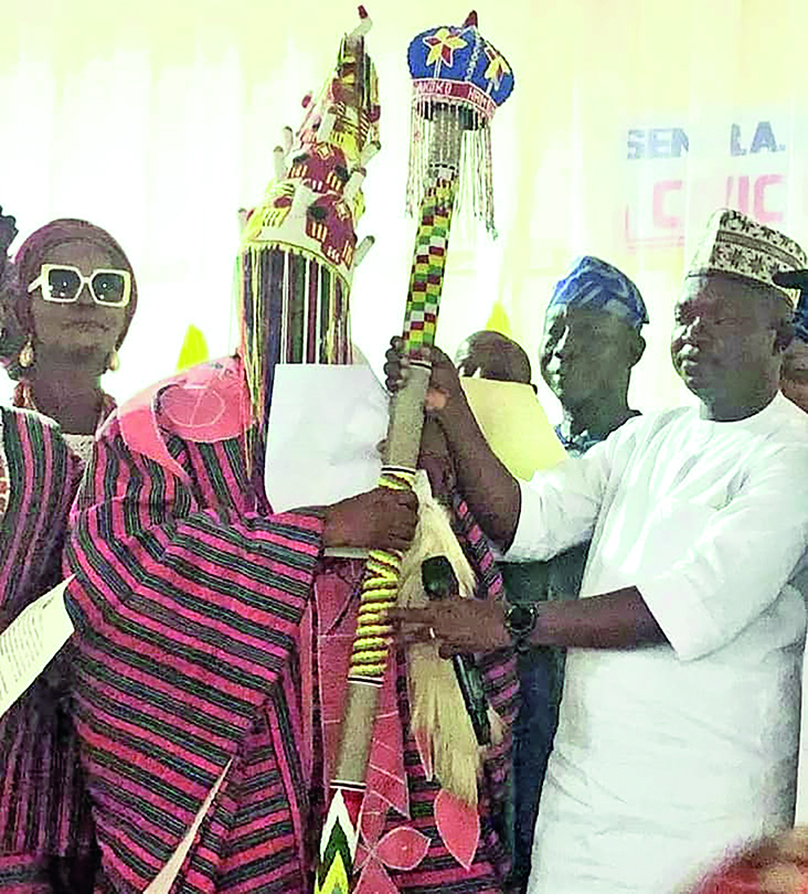 Oba Ogunoye receiving his staff of office 24 years after becoming king