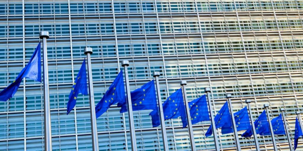 The-Blue-Book-Traineeship-With-The-European-Commission-scaled-1