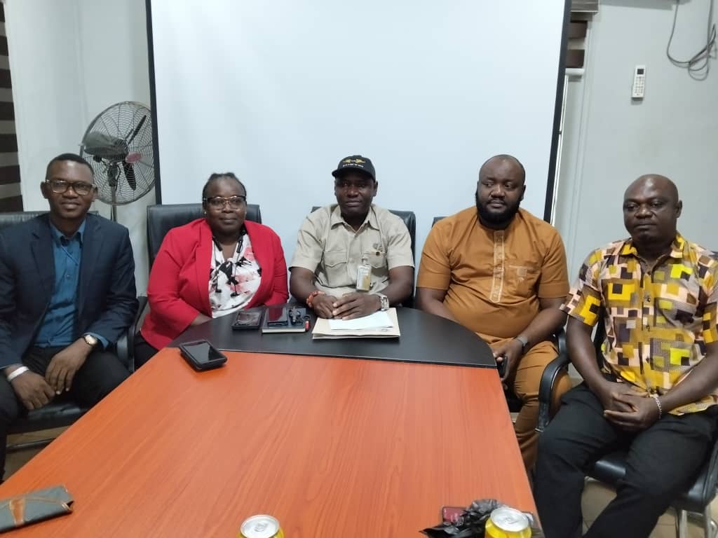 Members of the National Association of Aircraft Pilots and Engineers (NAAPE), Oywumi Olumuyiwa,  Numaliya Bethen, Francis Igwe, Okpara Desmond  and Paul Ekpokpobe at news conference in Lagos recently.