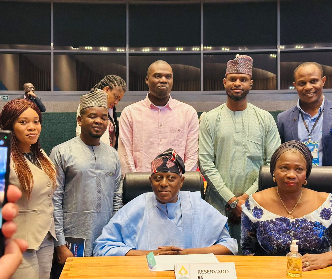 Central Bank of Nigeria Governor, Yemi Cardoso and CEO of Nigerians in Diaspora Commission (NIDCOM), Abike Dabiri-Erewa, with some Nigerians at the cultural and heritage event tagged “heritage dialogue and future”, held in the Legislative Chambers of Brasília, in Brazil on Monday, August 25, 2025