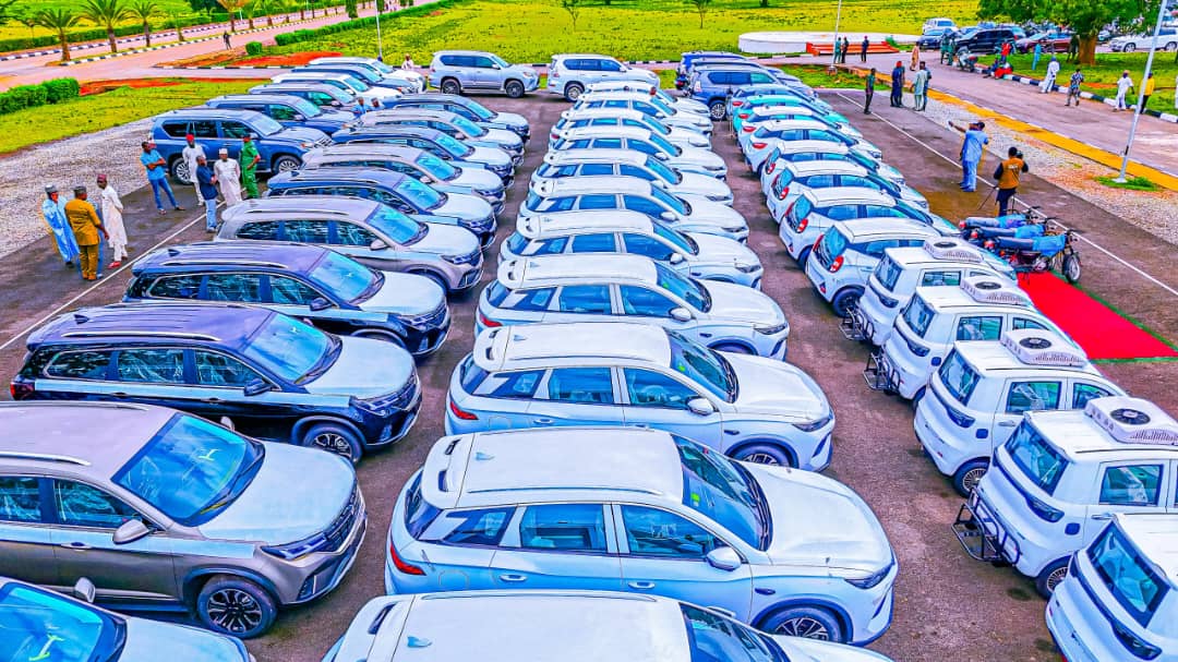 Sule flags off electric cars, splashes N3.2bn on youths, pensioners