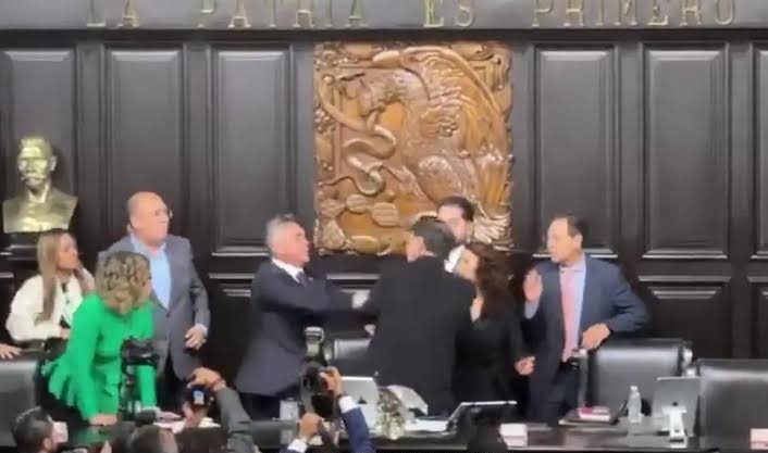 Mexican senators exchange blows over military action on drug cartels