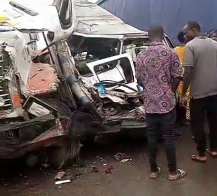 Accident-2-696×630