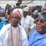 Atiku at Olubadan’s palace .-