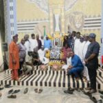 The Tor Tiv with members of the 10th Assembly during the visit