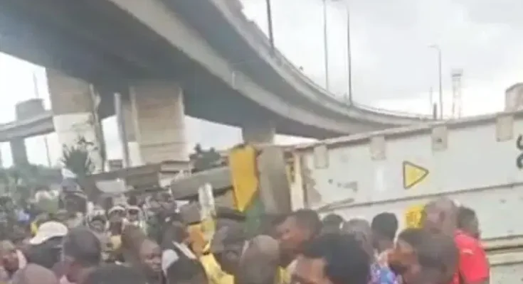 Lagos: 40-ft container collapses on tricycle, kills two