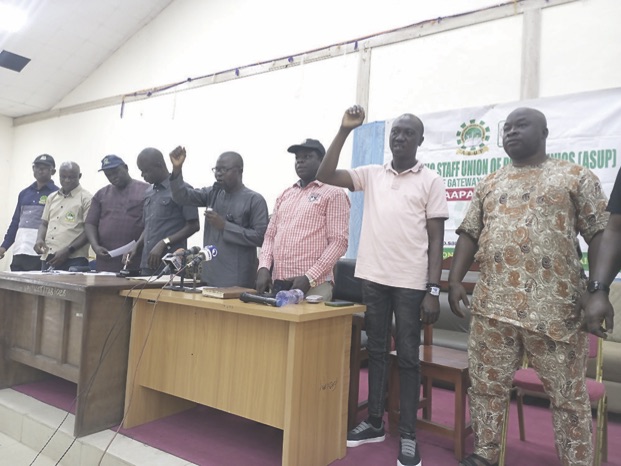 Nurudeen (4th right) with ASUP chairmen at Zone C meeting