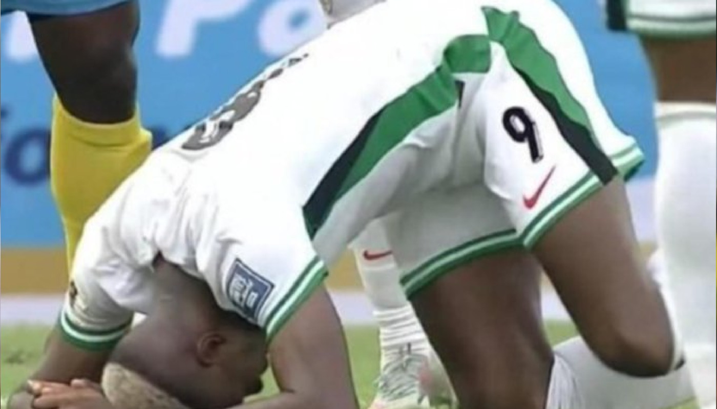 Osimhen-suffers-ankle-injury