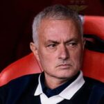 Jose Mourinho close to Benfica job