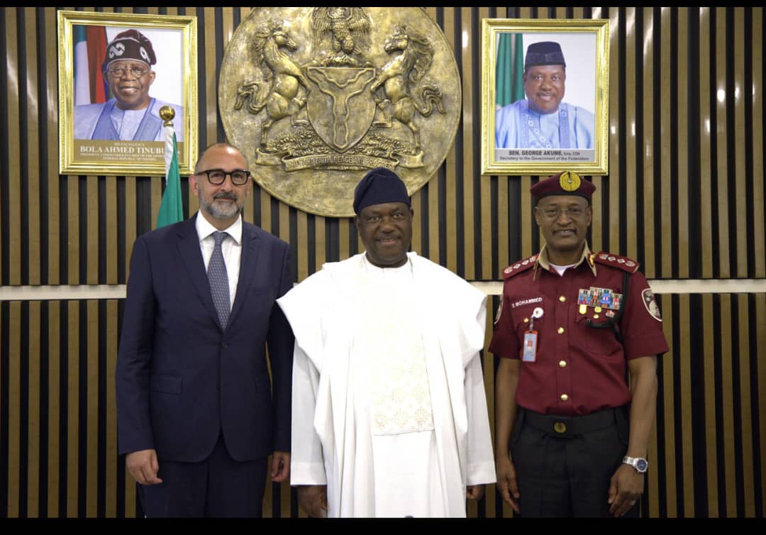 Secretary to the Government of the Federation, George Akume, receives in audience a delegation from Federal Road Safety Corps (FRSC) led by its Corps Marshal, Shehu Mohammed in company of Executive Director, Fédération Internationale de l’Automobile (FIA) Foundation, Saul Billingsley on Tuesday, 2nd September, 2025 in Abuja