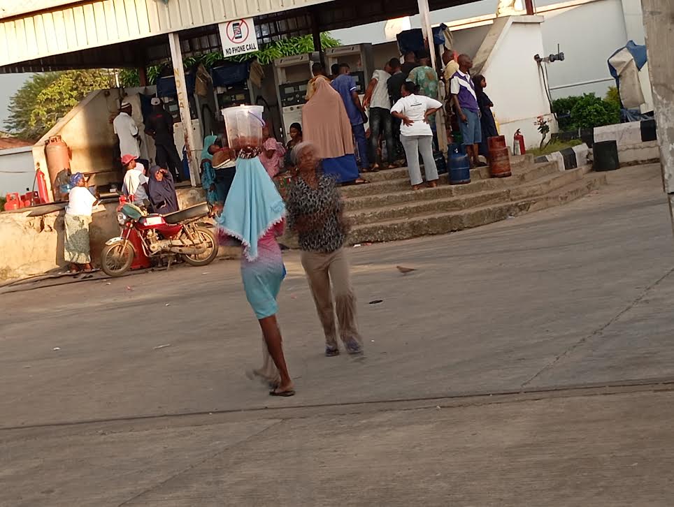 Osun residents lament high gas prices