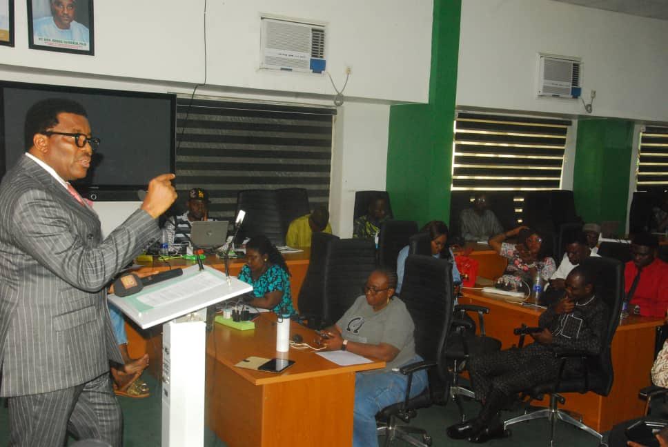 Reps probe harmful preservatives in frozen foods
