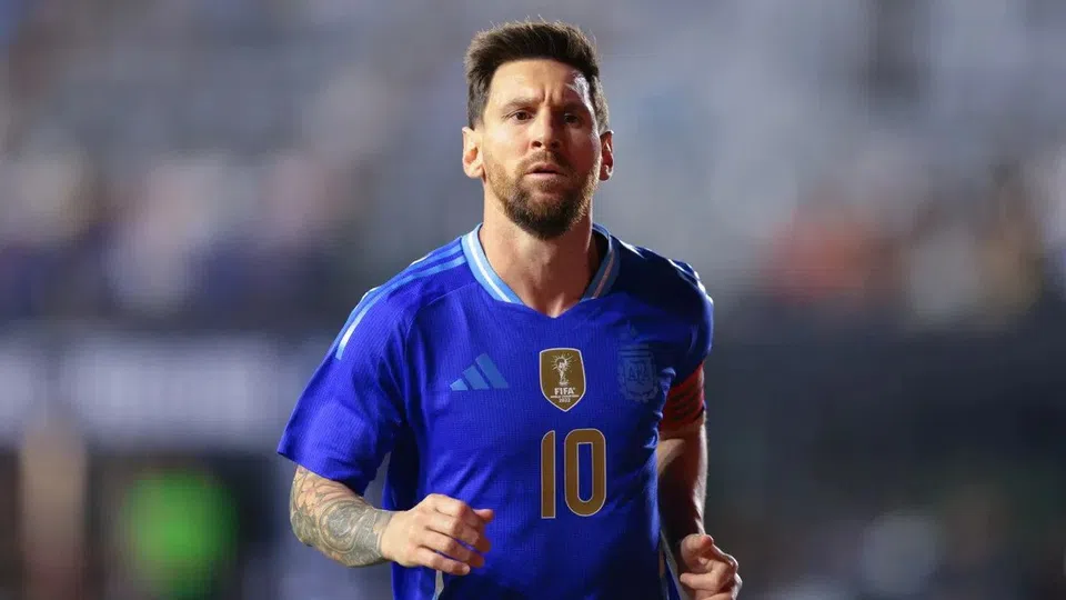 HLV tuyển Argentina nói 1 câu, cả thế giới thấp thỏm vì Messi 3 I'd love to be at 2026 World Cup - Messi
