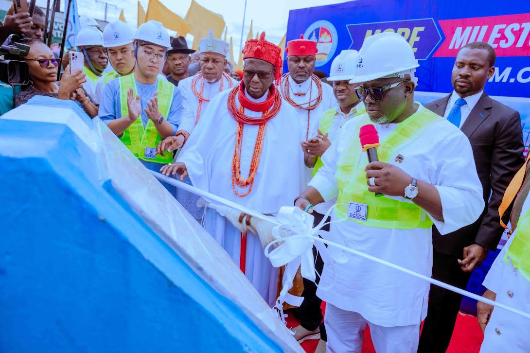 Oborevwori flags off reconstruction of Warri–Sapele–Benin Road in renewed hope partnership