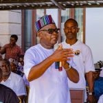 Chief Samuel Ortom speaking t the meeting in his Makurdi residence