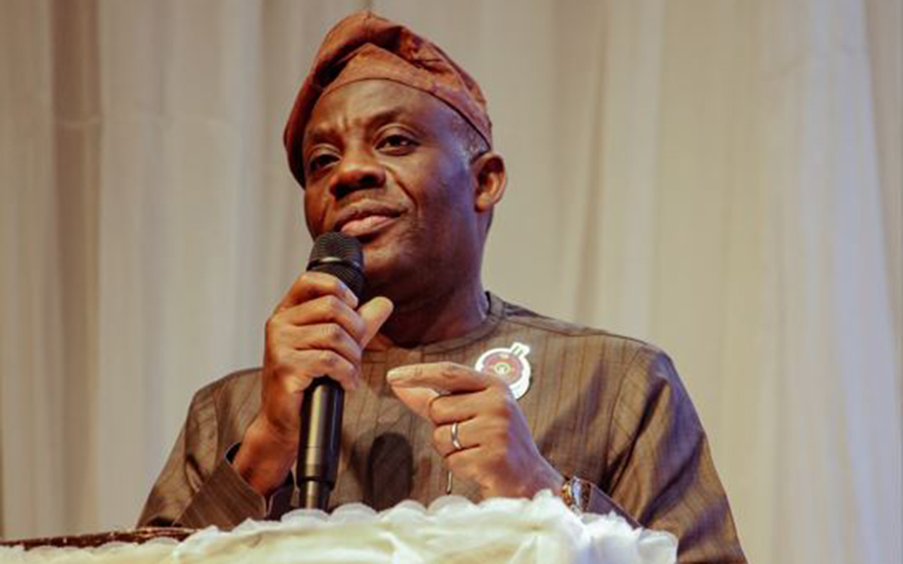 Dr Tunji Alausa