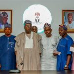 Kwara: AbdulRazaq presents N180m cheques to families of murdered forest guards