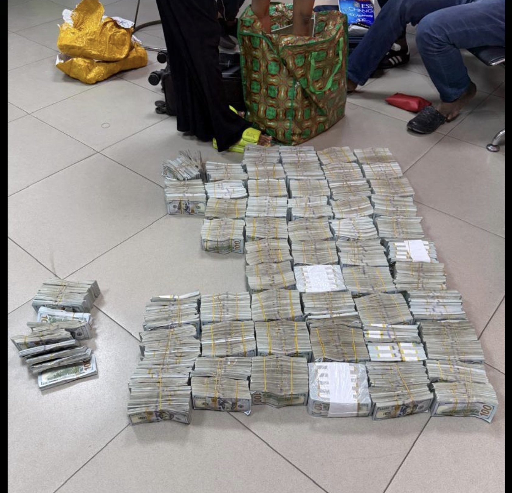 EFCC investigates undeclared $6,180,000, £53,415 cash at Lagos airport