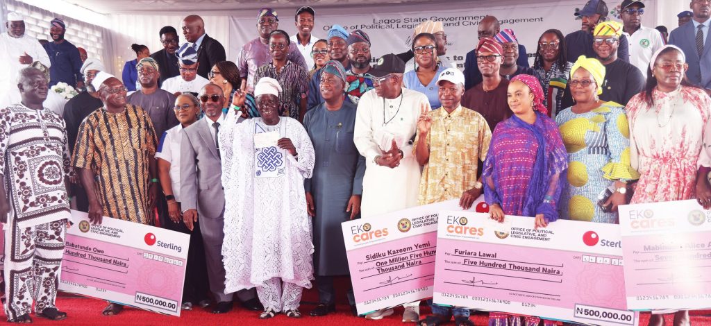 Sanwo-Olu disburses ₦460m to over 1,000 vulnerable Lagosians