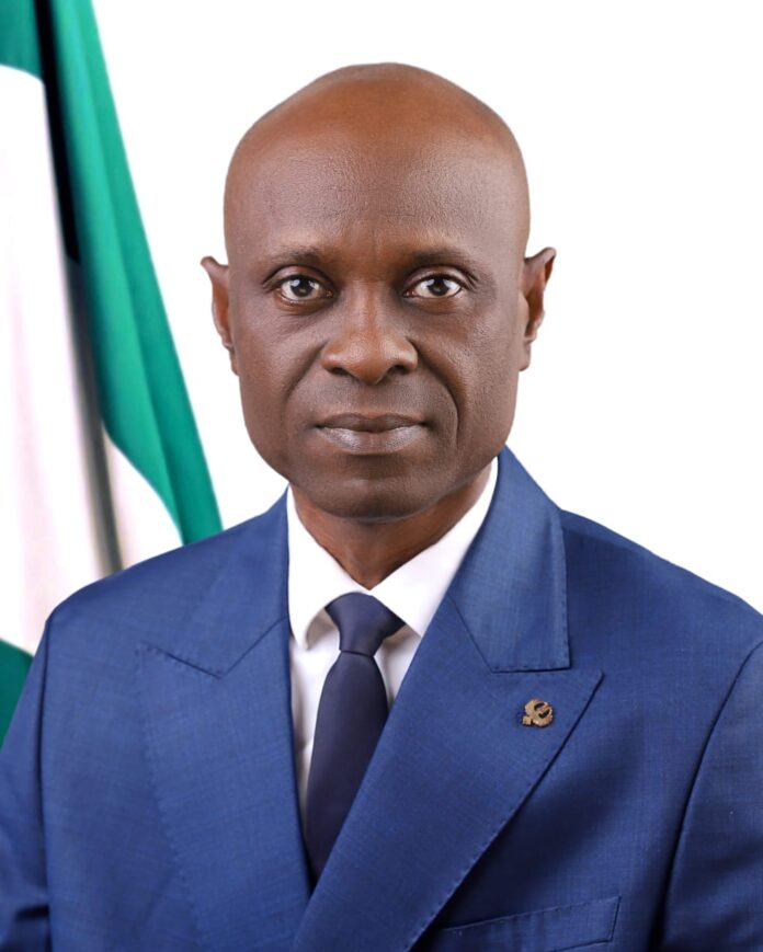 Meet-Donald-Ofili-The-Newly-appointed-MLSCN-Ag-registrar-CEO-696×869