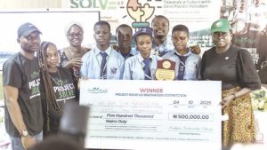 Students of Oke-Ira Senior Grammer School and Earthplus officials