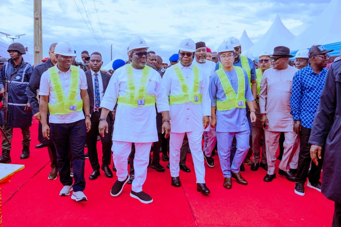 Oborevwori flags off reconstruction of Warri–Sapele–Benin Road in renewed hope partnership