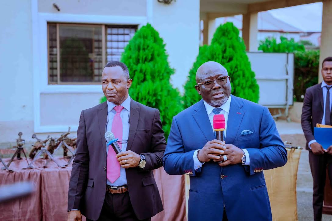 Delta: Oborevwori orders manhunt on criminal gangs as DSS intercepts cache of arms