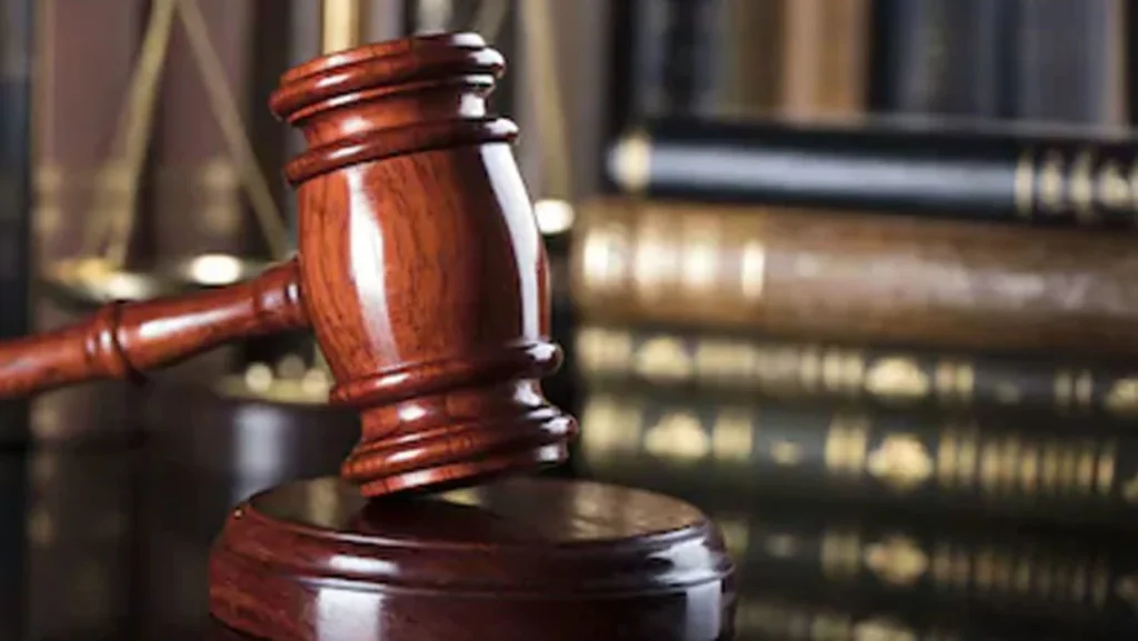 gavel