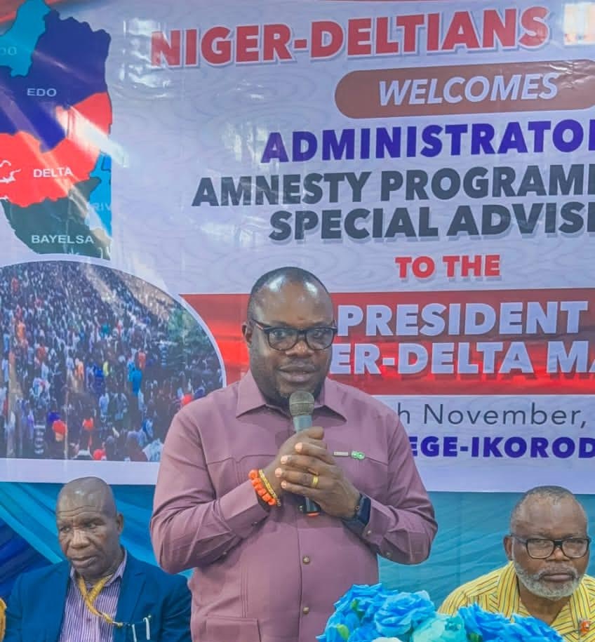 L-R: Prof Dauphin Moro, the PAP Administrator, Dr Dennis Otuaro, and the Founder/President of Ijaw Monitoring Group, Chief Joseph Eva, during a town hall meeting with Niger Deltans residing in Lagos, on Saturday, 15 October, 2025: