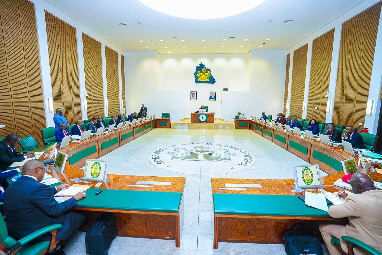Akwa Ibom Governor Umo Eno presiding over the state executive meeting in Uyo, on Wednesday, November 5, 2025