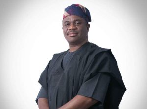 Dr Wole Oluyede