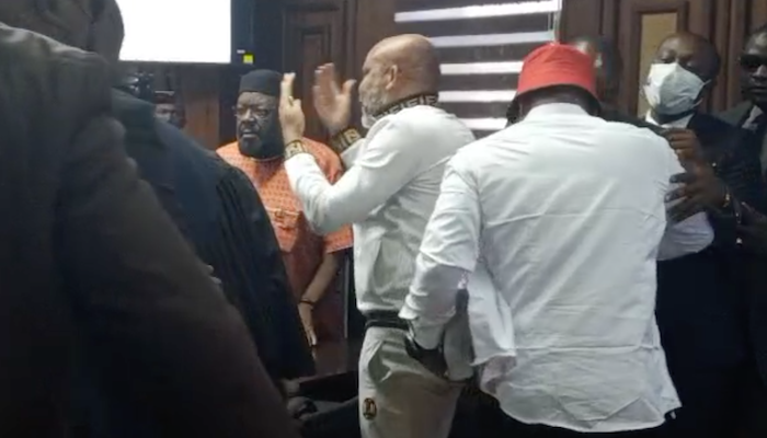 Nnamdi Kanu sent out of the courtroom || NnewiCity