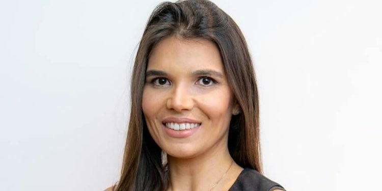 Maria-Oldham-750×375-1