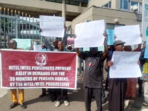 NITEL-MTEL pensioners besiege Finance Ministry over 35-month pension delay