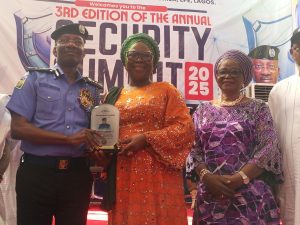 Vice Chancellor of LASUED Prof. Lafiaji-Okuneye (middle) presents plaque to IGP Mr. Egbetokun (left) and Chairman, Teaching Service Commission, Mrs. Victoria Peregrino (right) at LASUED security summit on Thursday, November 4, 2025