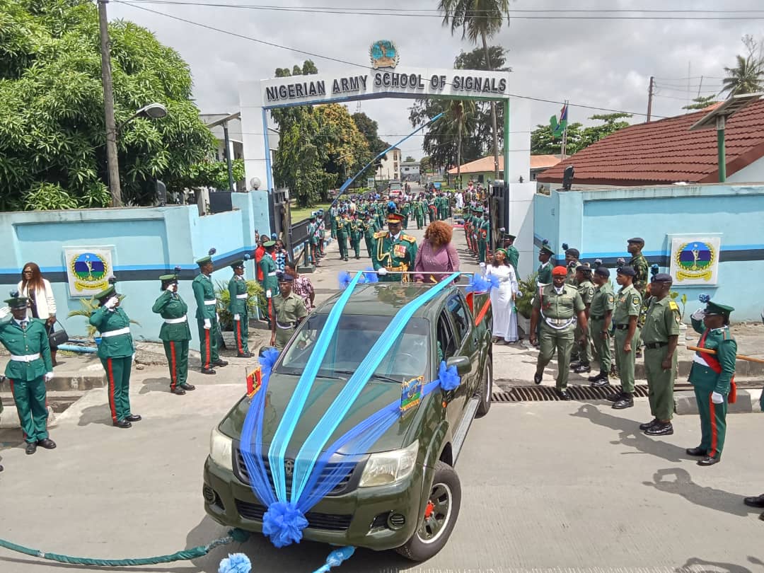 Nigerian Army Signals Commander retires following the appointment of service chiefs