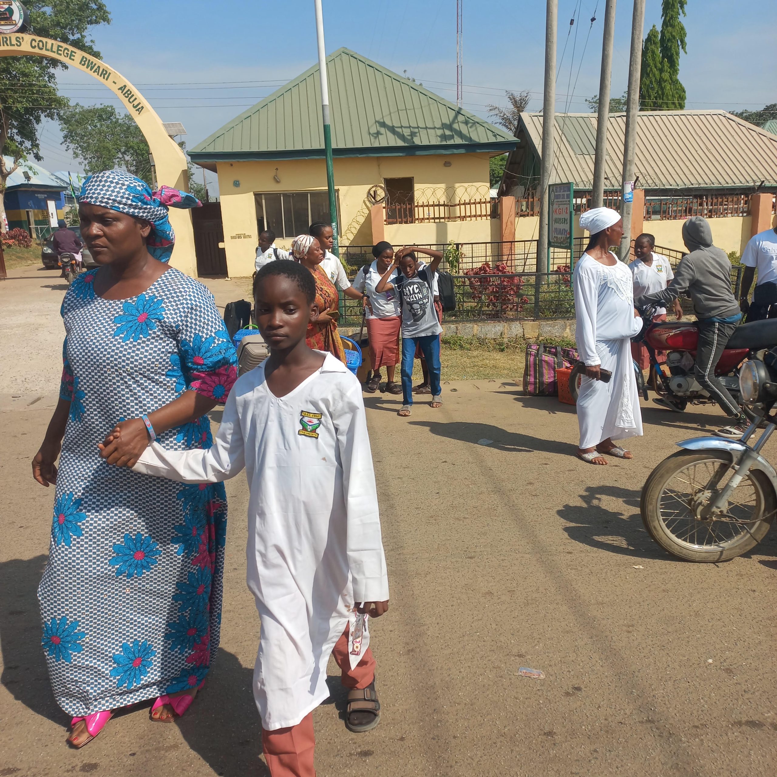 PHOTO NEWS: Parents evacuate children from FGGC, Abuja
