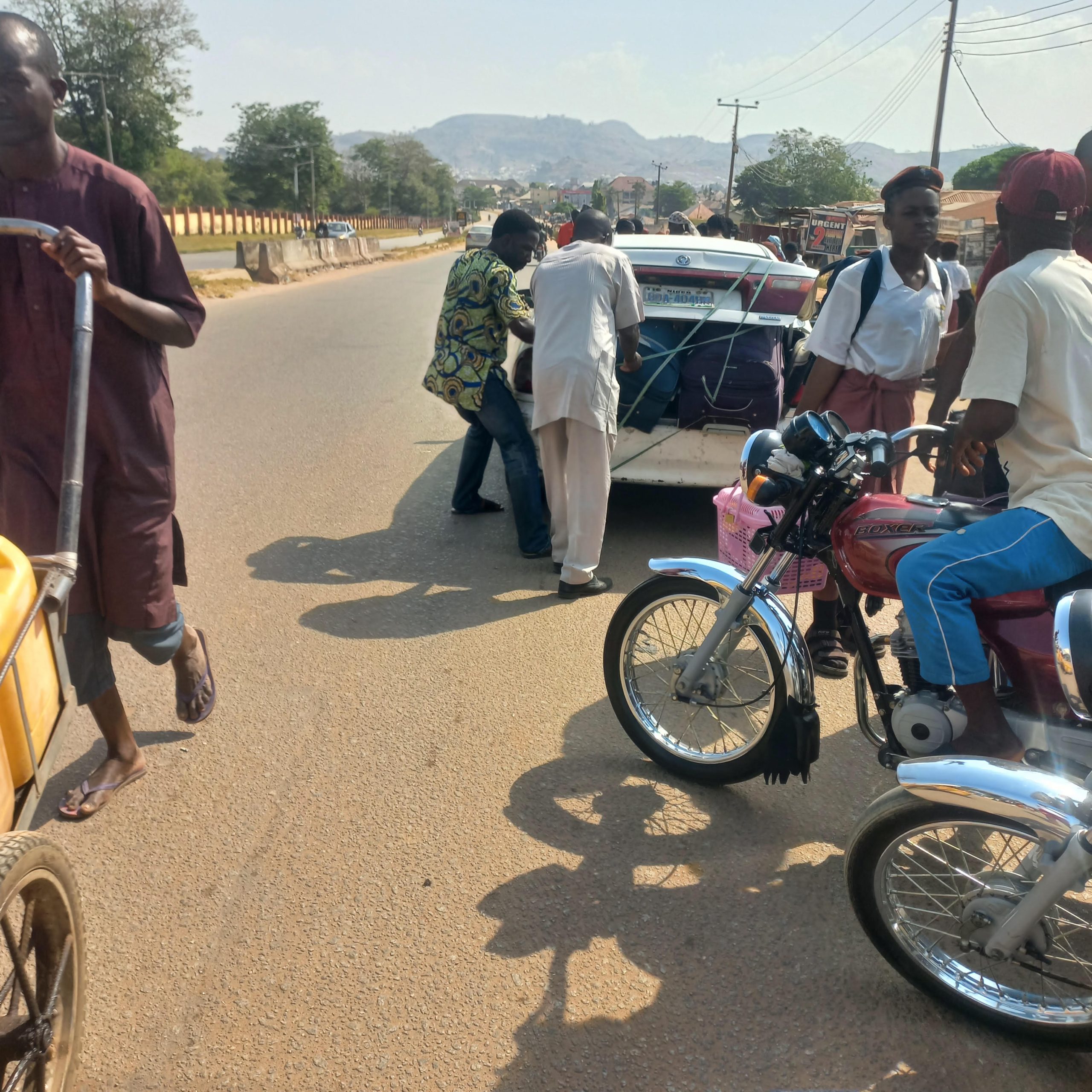 PHOTO NEWS: Parents evacuate children from FGGC, Abuja