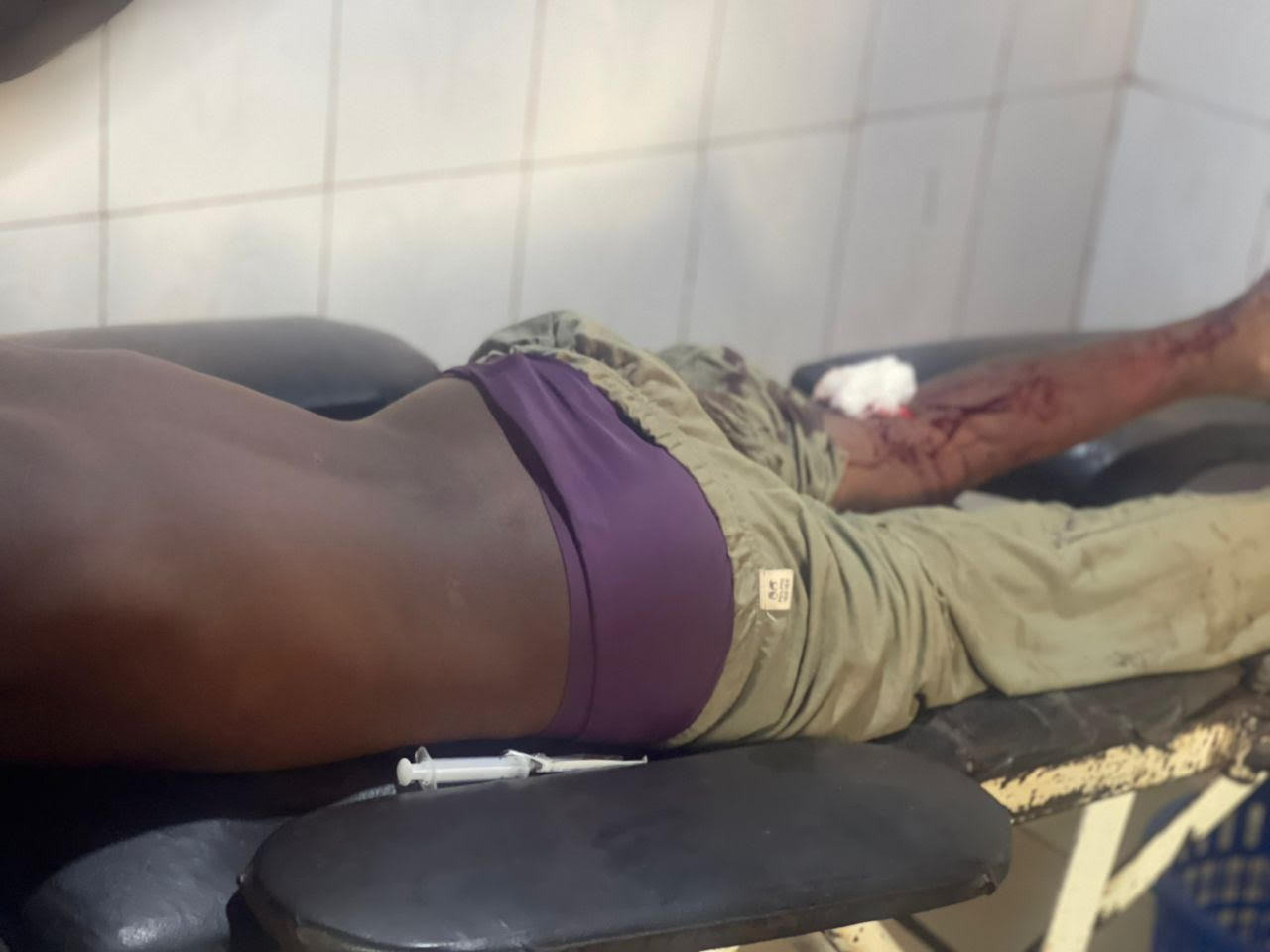 Police, Army clash in Benue, one shot