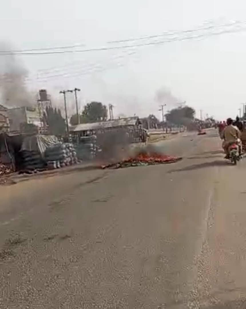 Kebbi: Curfew imposed in Yauri after clash between miners and security forces