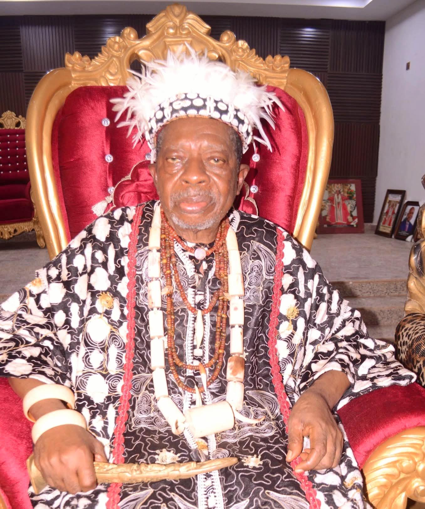 Enugu-Ezike, Igwe Simeon Osisi Itodo