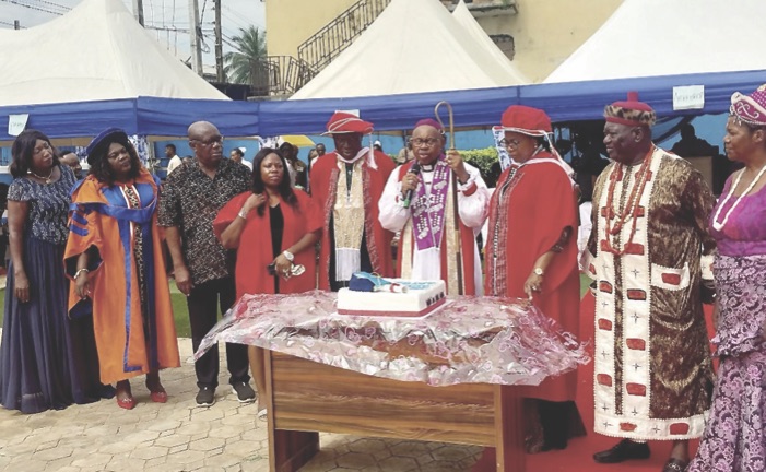 Archbishop Ibezim with other dignitaries at the event