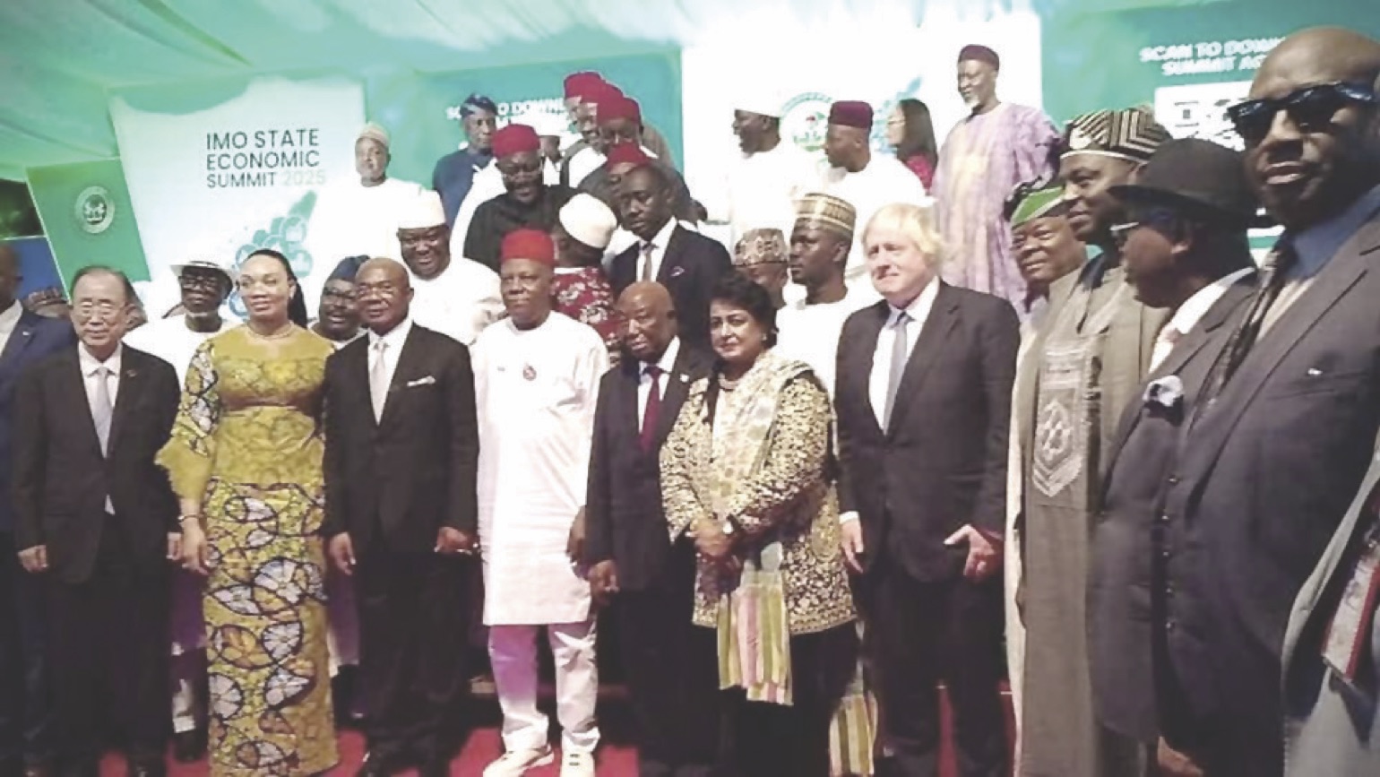 Dignitaries at the event