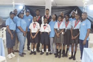 Eigbe (2nd right back), Sarah Oyinloye, Mrs. Juliana Egbe (middle) and visiting school winners