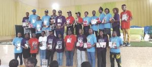 Teachers, officials at reading programme