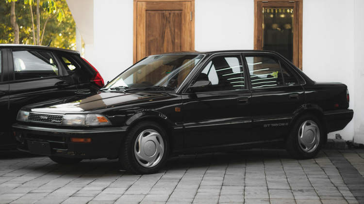 Toyota-Corolla