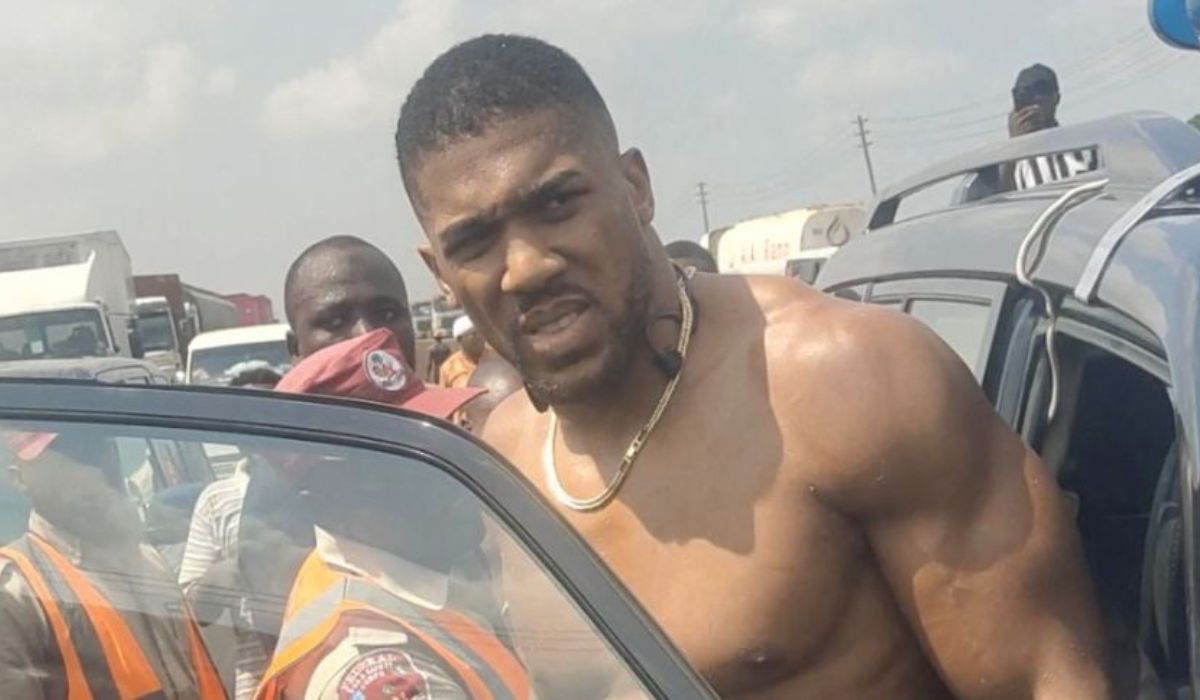 Anthony Joshua crash
