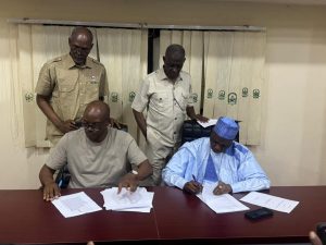 FG, ASUU finally sign renegotiated 2009 agreement