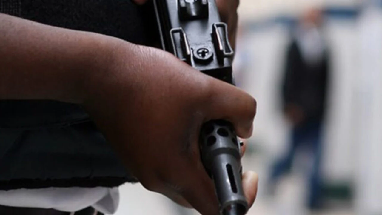 gunmen