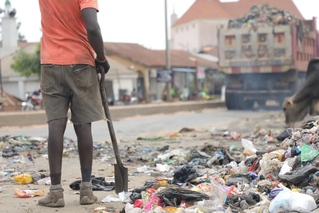 FCTA rolls out hotlines for residents to report uncleared refuse